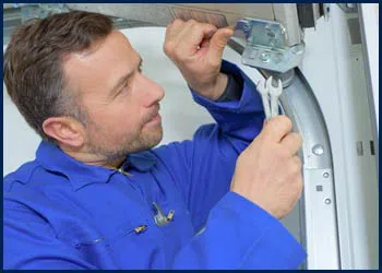 Garage Door Shop Repair Bennett, CO 303-305-0439 - cont-door-repair-t-16-09m