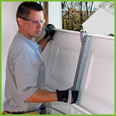 Garage Door Shop Repair Bennett, CO 303-305-0439